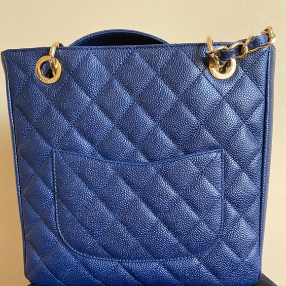 Chanel Petite Shopping Tote PST - Picture 2 of 13